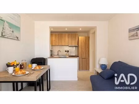 appartement à carqueiranne (83320)