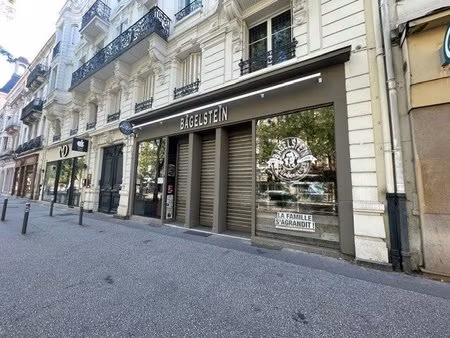 location commerce chalon sur saone 71100 137m²