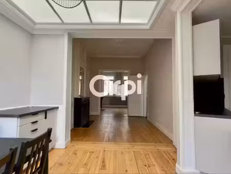 location maison 6 pièces 140 m² à la madeleine (59110)  2 100 €