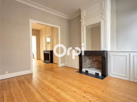 location maison 6 pièces 140 m² à la madeleine (59110)  2 300 €