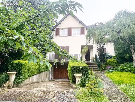 a vendre maison avec charme le bourget