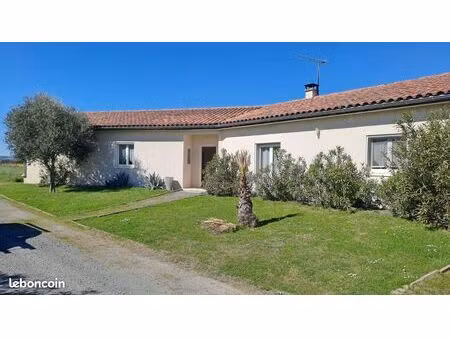 maison plain-pied 200 m² + piscine – terrain 2300 m²