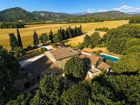 mas à vendre