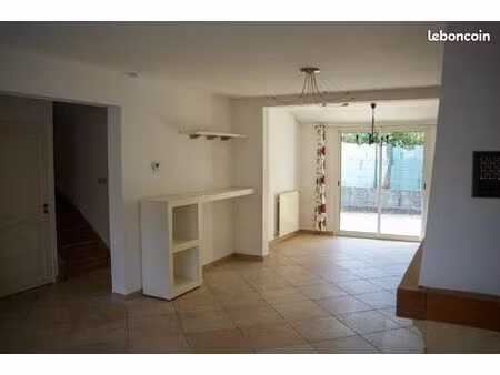 communay centre village maison 4 chambres 110m2
