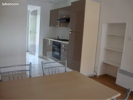 appartement meublé centre merdrignac