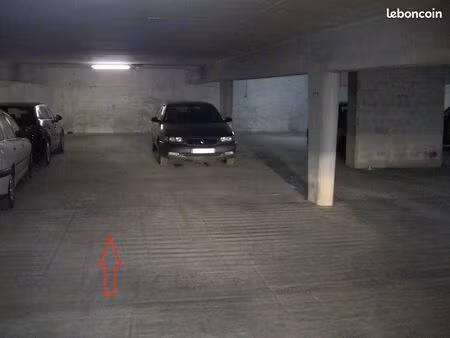 parking sécurisé à vanves à 150 m du métro