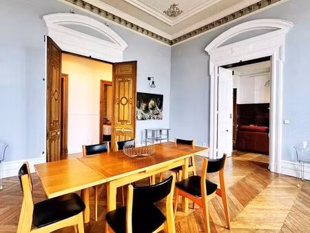 appartement 5 pièces 169 m²