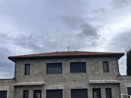 location maison neuve 88m2 / 1600 hor charge à deux pas de leclerc