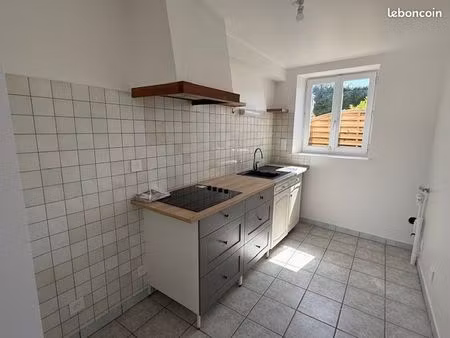 location maison f3