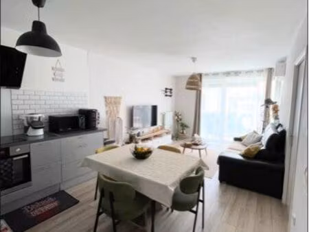vends appartement t4