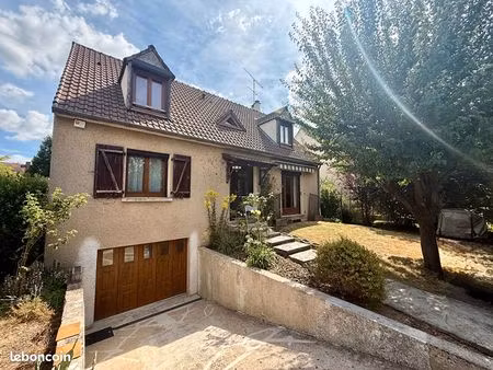 maison 7 pièces 126 m²