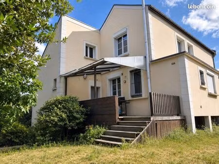 maison familiale de 144 m² avec appartement indépendant de 43 m²