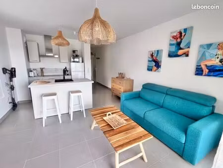 appartement neuf situé à deux pas du port et du centre ville de porto vecchio. période de 