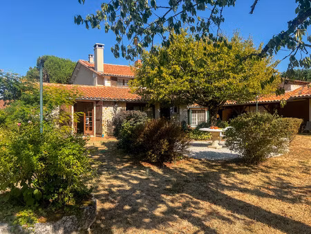 maison à vendre à rivières (16110) - charente