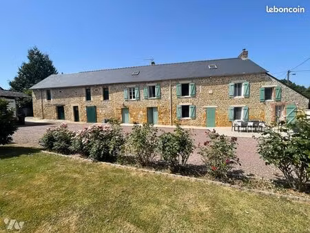 maison 8 pièces 160 m²