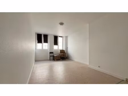 a vendre  appartement t1 brest triangle d'or
