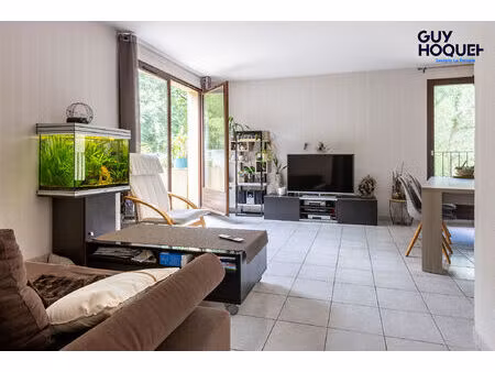 appartement 2 pièces à louer à combs-la-ville - exclusivité guy hoquet