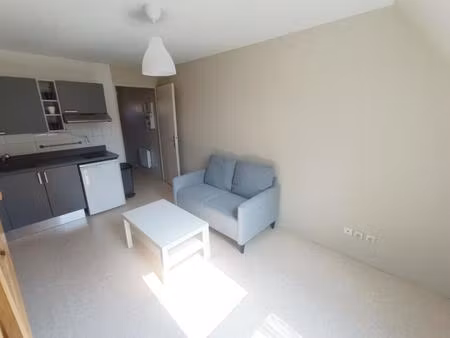 t2 meublé en duplex avec parking  quartier st-leu