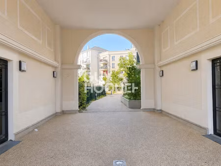 3 pièces récent avec grand jardin privatif et parking