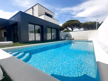 carnon plage villa contemporaine avec piscine à l'année me