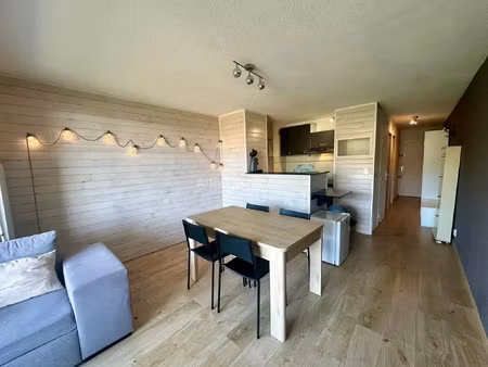 location appartement 2 pièces 33 m2 à villeneuve-loubet