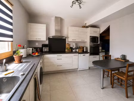 maison familiale 4 pièces - 3 chambres - orléans ouest madeleine