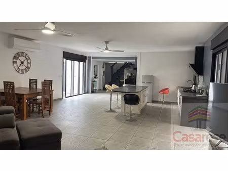 vente maison 4 pièces 135 m² saint-benoît (97470)