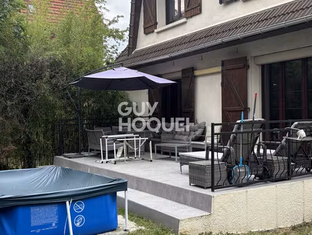 maison à louer de 7 pièces de 135 00 m²