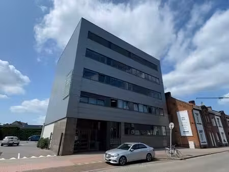 bien professionnel à louer à merksem € 2.900 (lq5l7) - cd-vastgoed | zimmo