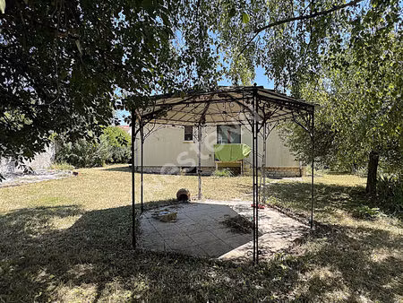 villeneuve sur aisne : maison individuelle sur sous -sol complet - garage - jardin