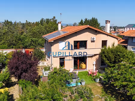 maison d'architecte en parfait état avec jardi sans vis-à-vi
