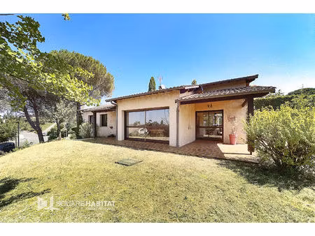 maison de 140 m²  vue exceptionnelle  sous-sol de 100 m² et dpe c