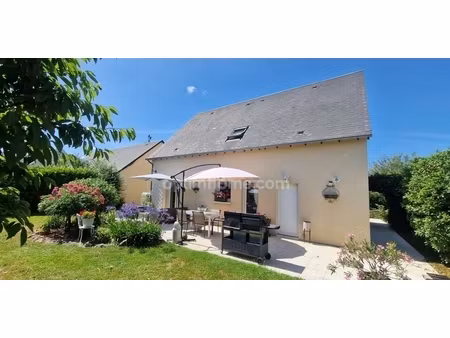 exclusivité!!maison dans petite résidence  4 chambres  130 m² avec jardin  à 20 min de cae