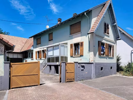 maison individuelle avec dépendances