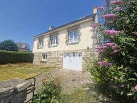 vente maison à elven (56250) : à vendre / 97m² elven