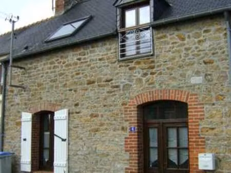 location maison à grâces (22200) : à louer / 43m² grâces