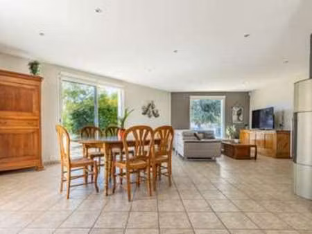 vente maison à mouzillon (44330) : à vendre / 178m² mouzillon
