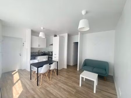 joli appartement t2 meublé avec extérieur