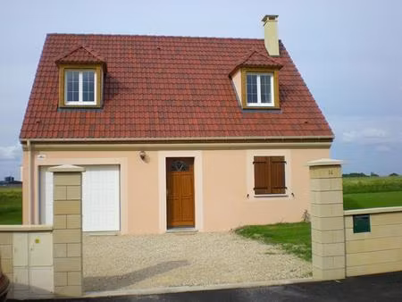 maison familiale de 95 m² avec jardin clos et garage ? bonneval