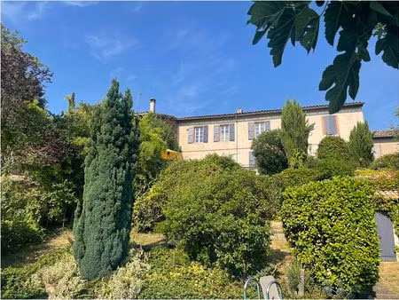 maison de maître