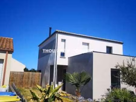 location maison à thouaré-sur-loire (44470) : à louer / 100m² thouaré-sur-loire