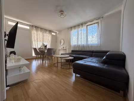 rue de bruxelles - appartement t4 de 89 m2