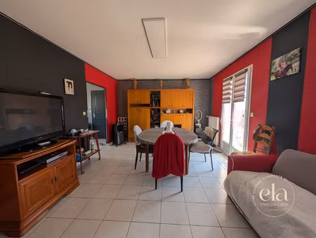 maison de plain-pied avec locataire en place