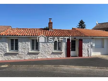 charmante maison centre bourg saint-avaugourd-des-landes