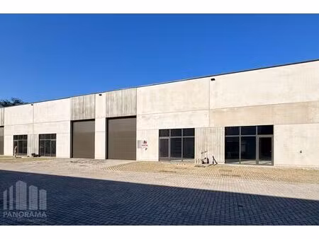 commercieel te huur in affligem