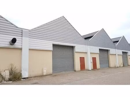 location local d'activités darnetal 254 m²