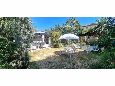 antibes laval 2/3 pièces de charme dans maison années 30