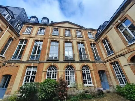 location bureau rouen 45 m²
