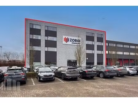 commercieel te huur in oostkamp
