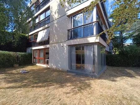 appartement 2/3 pièces avec jardin d'angle